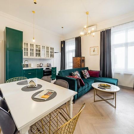 Apartament Deluxe Old Town Sw. Krzyza Wawelofts Kraków Exteriör bild