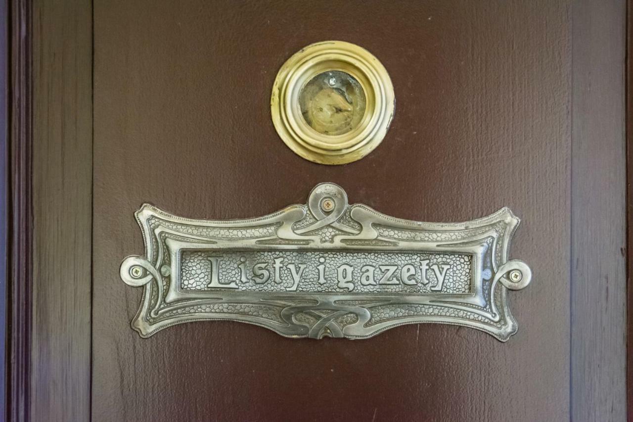 Apartament Deluxe Old Town Sw. Krzyza Wawelofts Kraków Exteriör bild